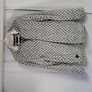 Simply southern pullover